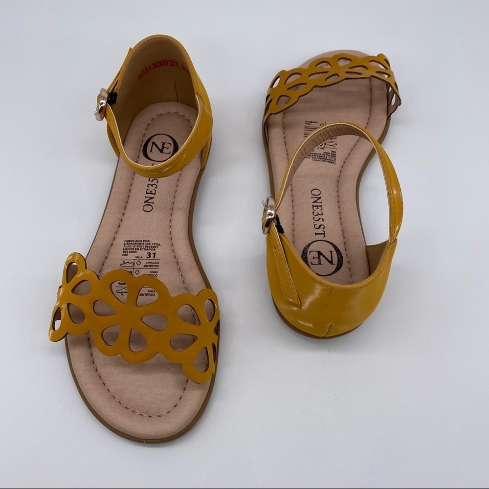 ONE35 Open Toe Sandal Flat Ankle Strap Size 31 USA 13 - Picture 3 of 7